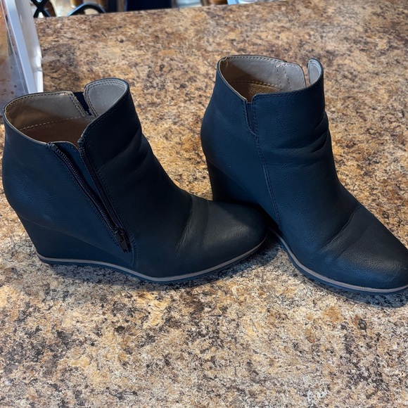 SOUL Naturalizer Shoes - SOUL Naturalizer Black Wedge Ankle Boots